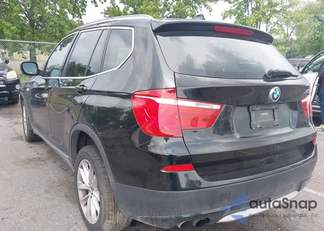 2011 BMW X3 xDrive28I z USA, uszkodzony, nr VIN 5UXWX5C56BL710255